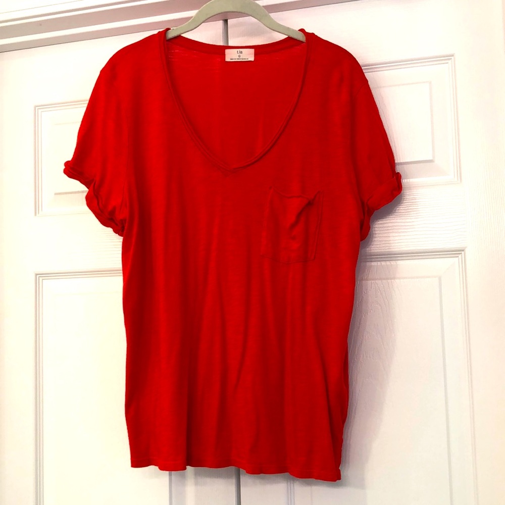 T. la Classic V-neck Tee Large from Anthropology